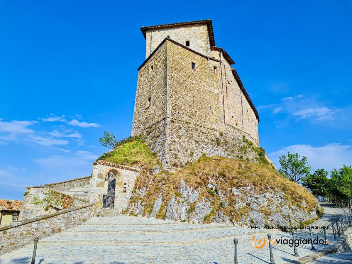 Locanda Del Castello Frontone Zewnętrze zdjęcie