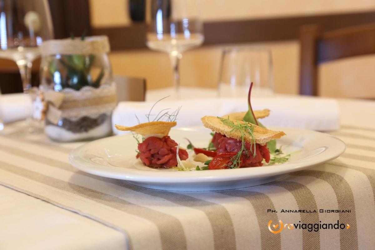 Locanda Del Castello Frontone Zewnętrze zdjęcie