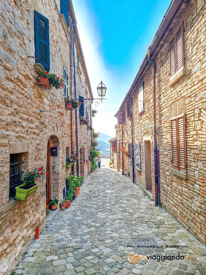Locanda Del Castello Frontone Zewnętrze zdjęcie